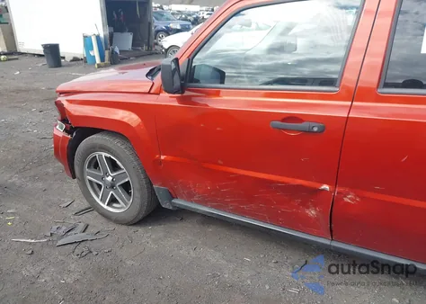 2009 Jeep Patriot Sport из США, поврежденный, VIN 1J4FF28B29D123678